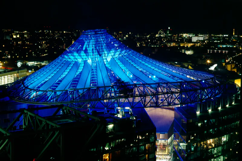 Sony Center Forum Roof — Germany: lighting design view 1 of 3, by Lichtvision