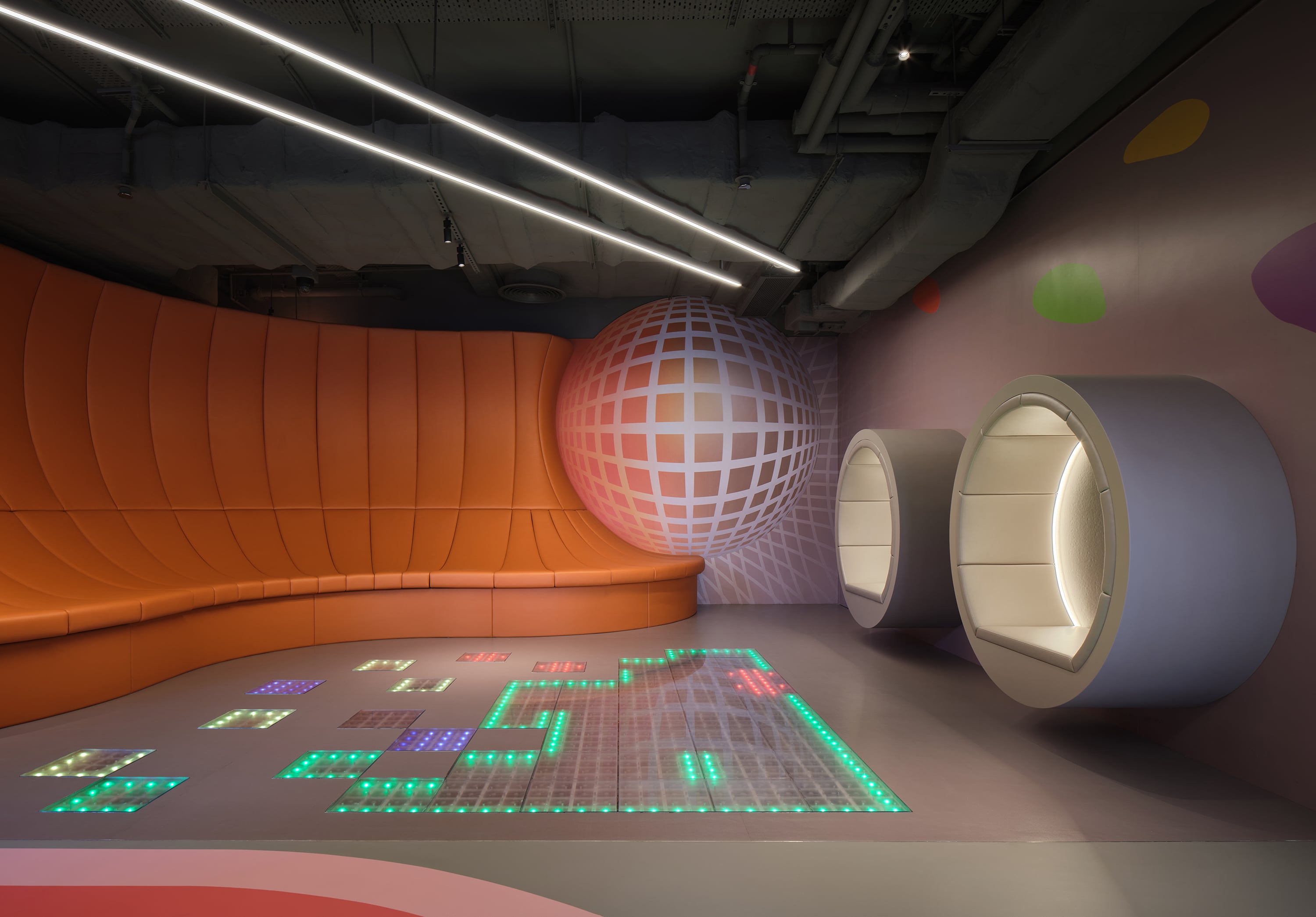 Tiffany House, Macau — Macau, China: lighting design view 5 of 9, by Lichtvision