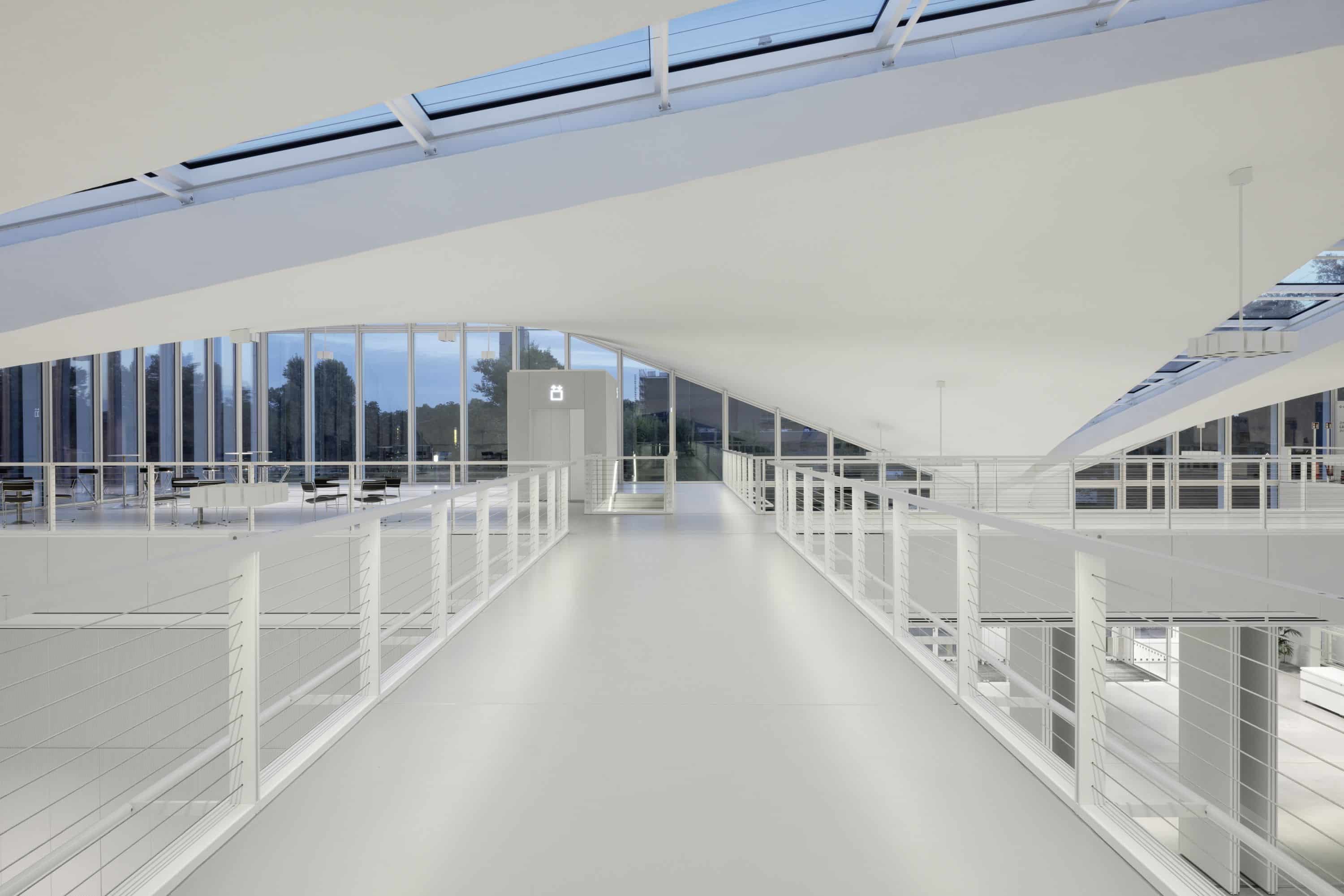 Hyparschale Magdeburg — Germany: lighting design view 6 of 7, by Lichtvision
