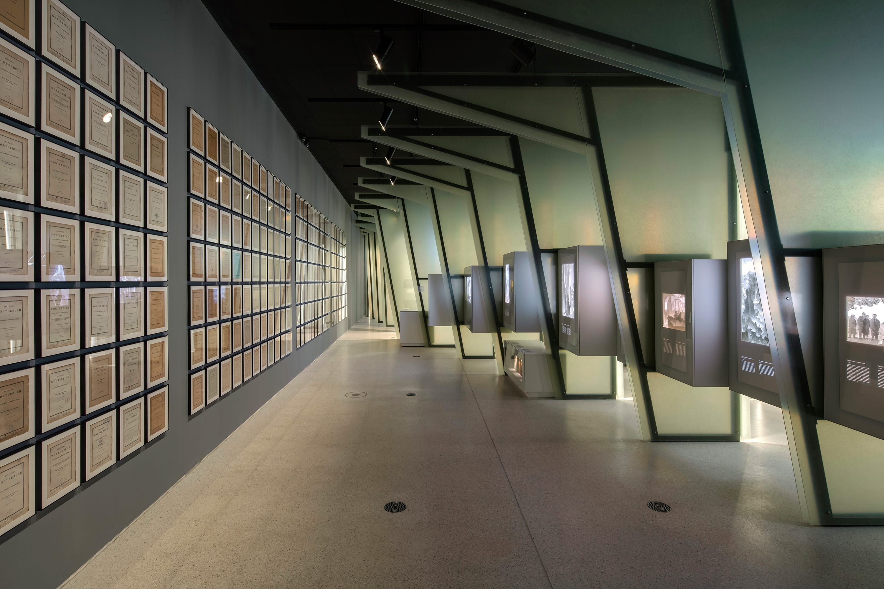 Grimm Welt — Germany: lighting design view 2 of 9, by Lichtvision