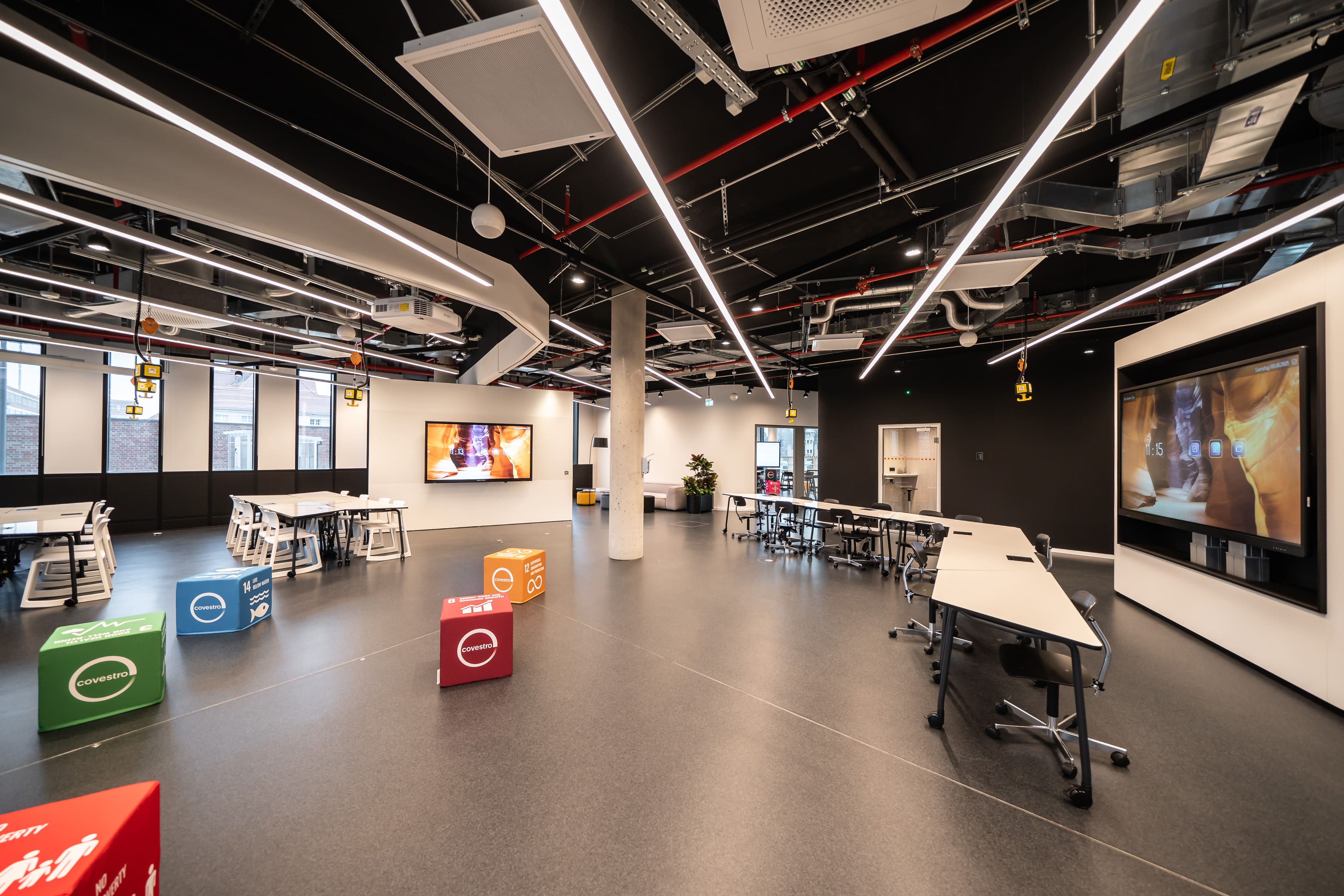 Covestro Headquarters — Germany: lighting design view 5 of 8, by Lichtvision