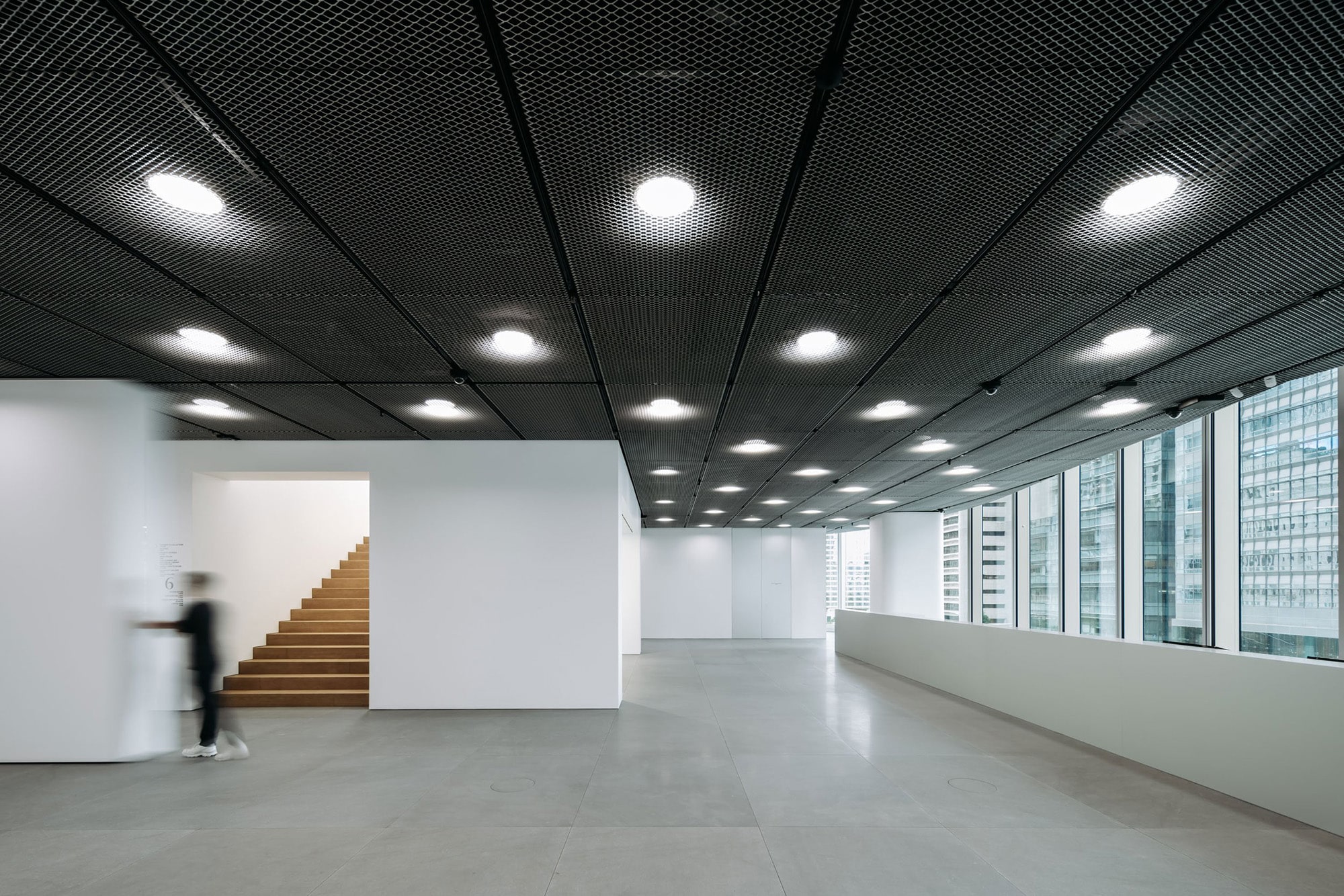 Christie's Asia-Pacific HQ — China: lighting design view 2 of 7, by Lichtvision