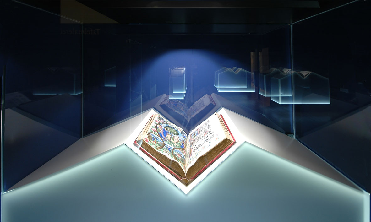 Berthold Furtmeyr Exhibition — Germany: lighting design view 2 of 6, by Lichtvision