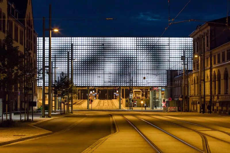Swarm Study / IX, Chemnitz Hauptbahnhof — interactive LED media facade by Lichtvision with Random International