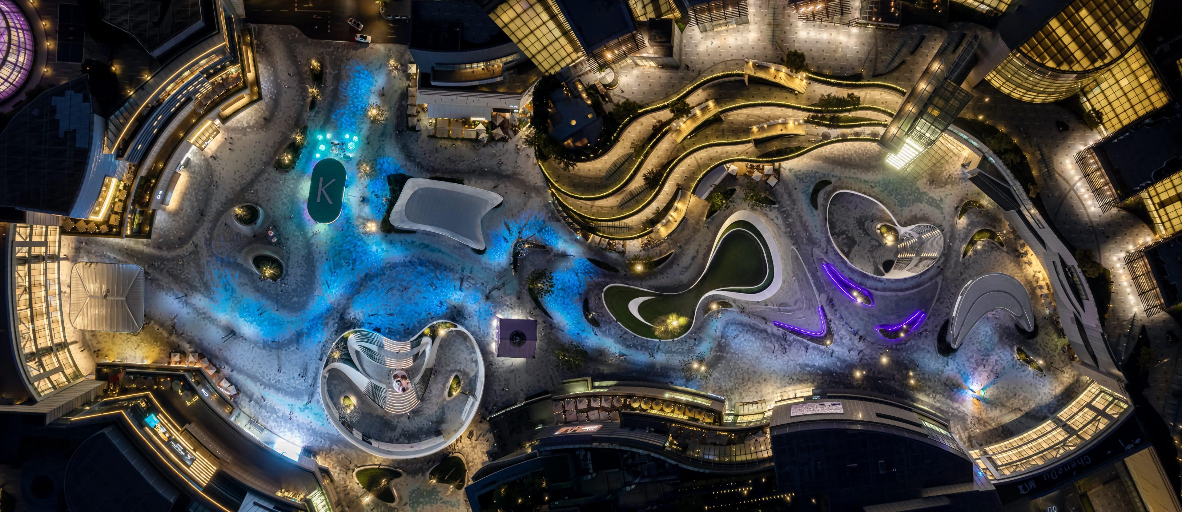 The MixC Chengdu Central Square — China: lighting design view 8 of 9, by Lichtvision