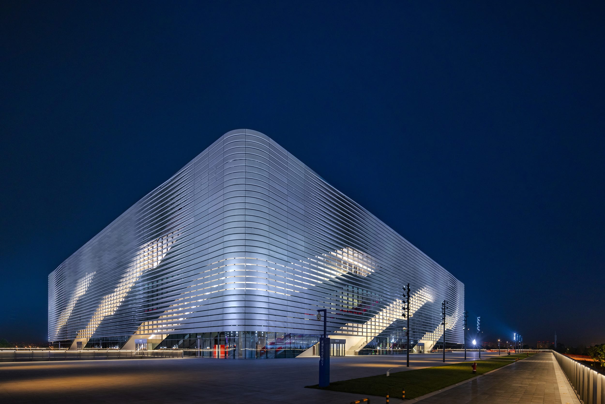 Dong'An Lake Sports Center — China: lighting design view 4 of 6, by Lichtvision