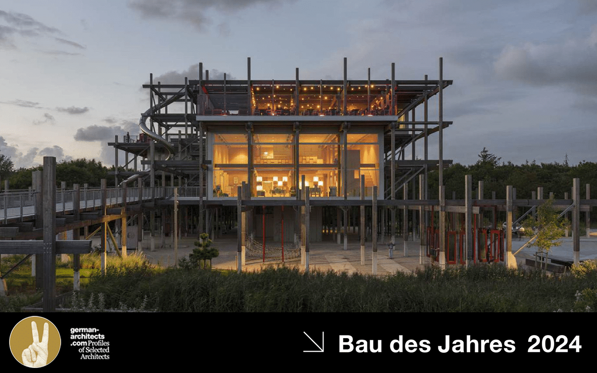 Erlebnis-Hus in St. Peter-Ording — German Building of the Year 2024 — Lichtvision news article cover image