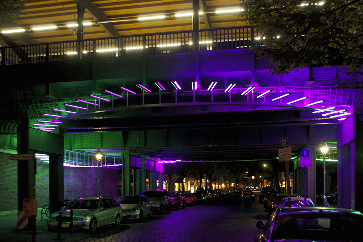 Light Installation in the Bleibtreustrasse — Berlin, Germany: architectural lighting design by Lichtvision (architecture by Andreas Kuhnert / aletja+ GmbH)
