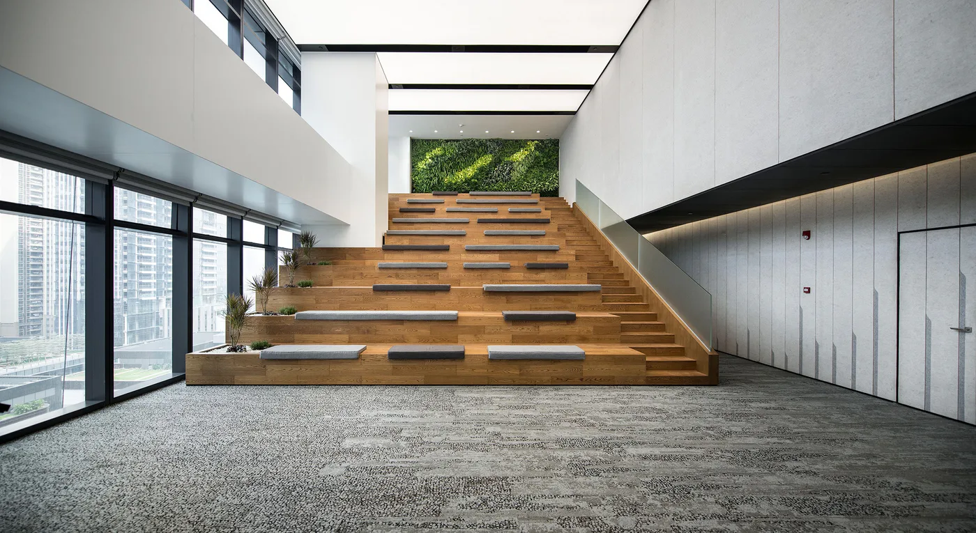 Dachong Showroom Office — China: lighting design view 1 of 7, by Lichtvision