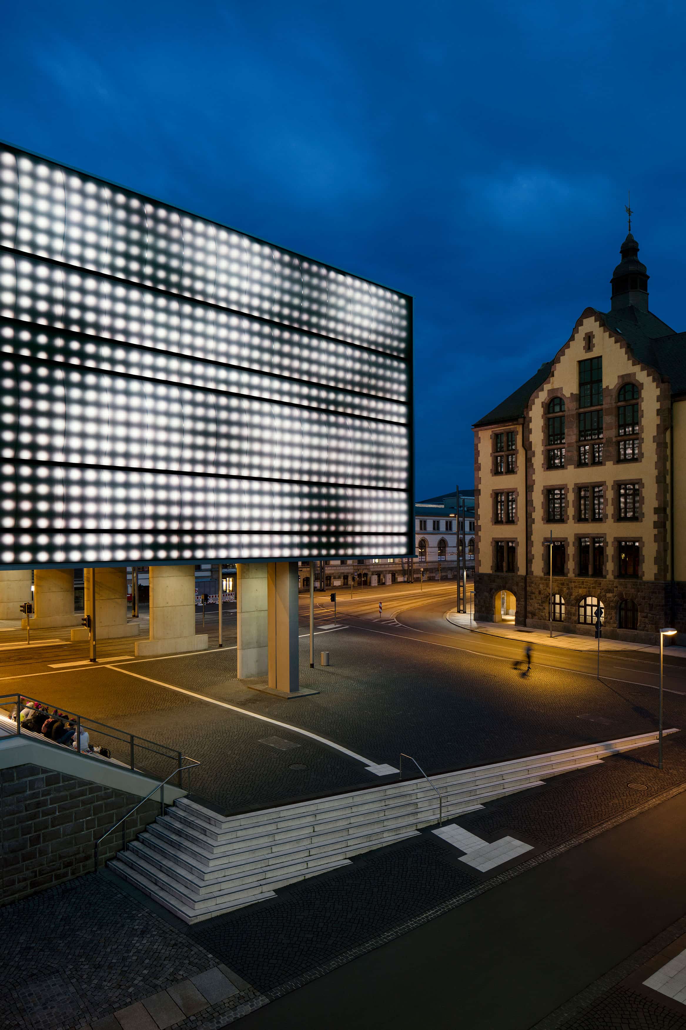Swarm Study / Ix — Germany: lighting design view 5 of 7, by Lichtvision