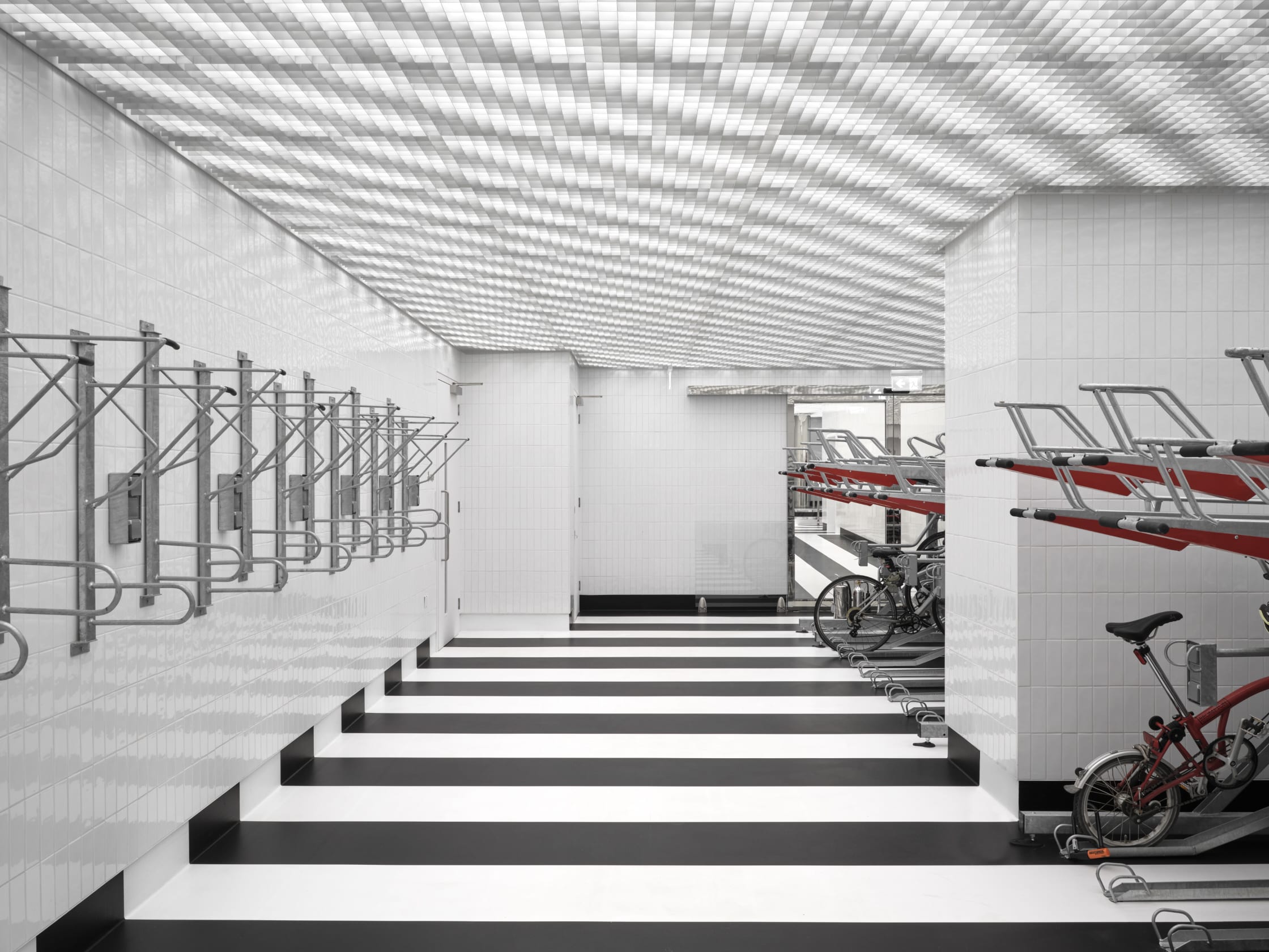 UK House, London — London, United Kingdom: lighting design view 5 of 6, by Lichtvision