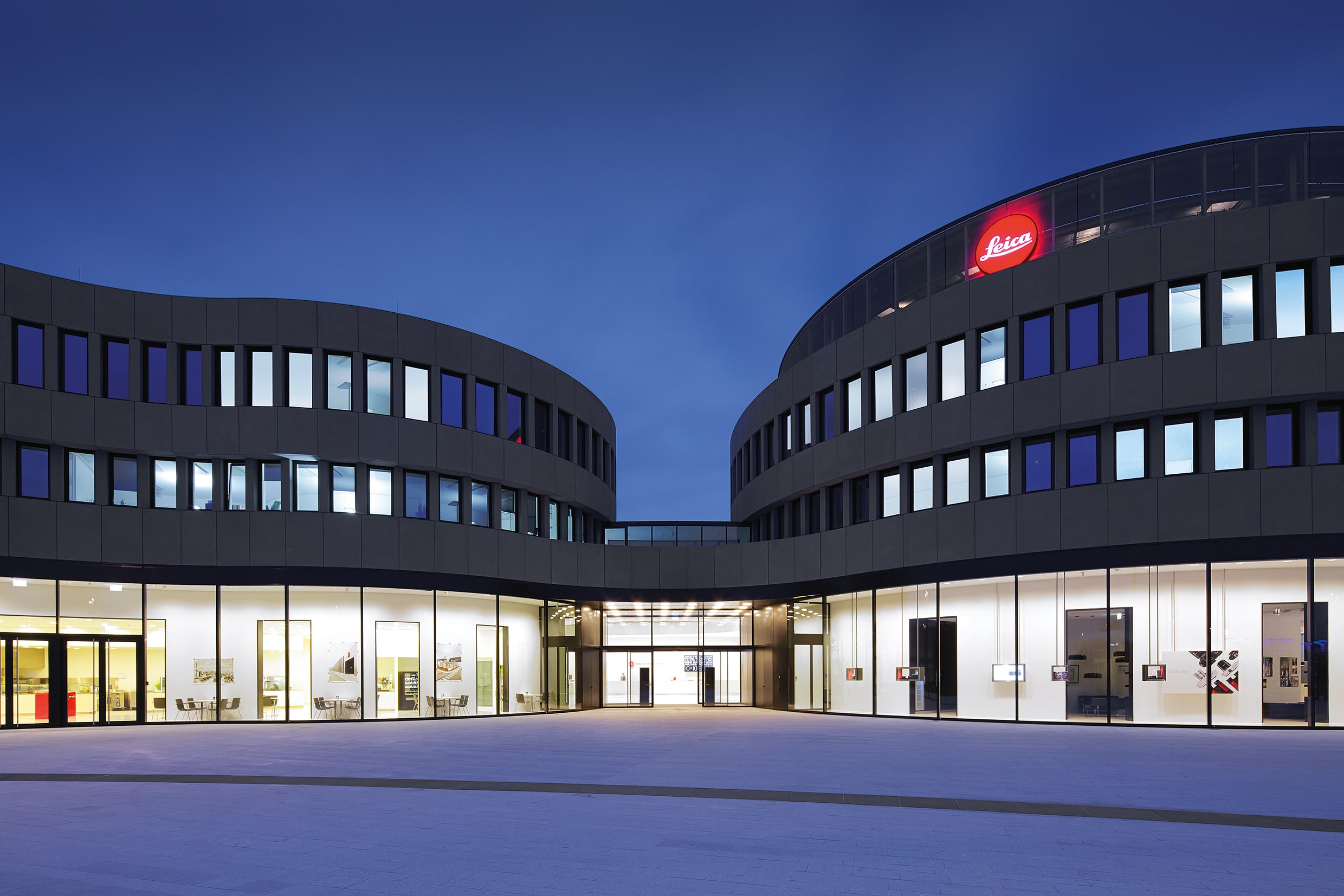Leica Camera — Germany: lighting design view 2 of 10, by Lichtvision