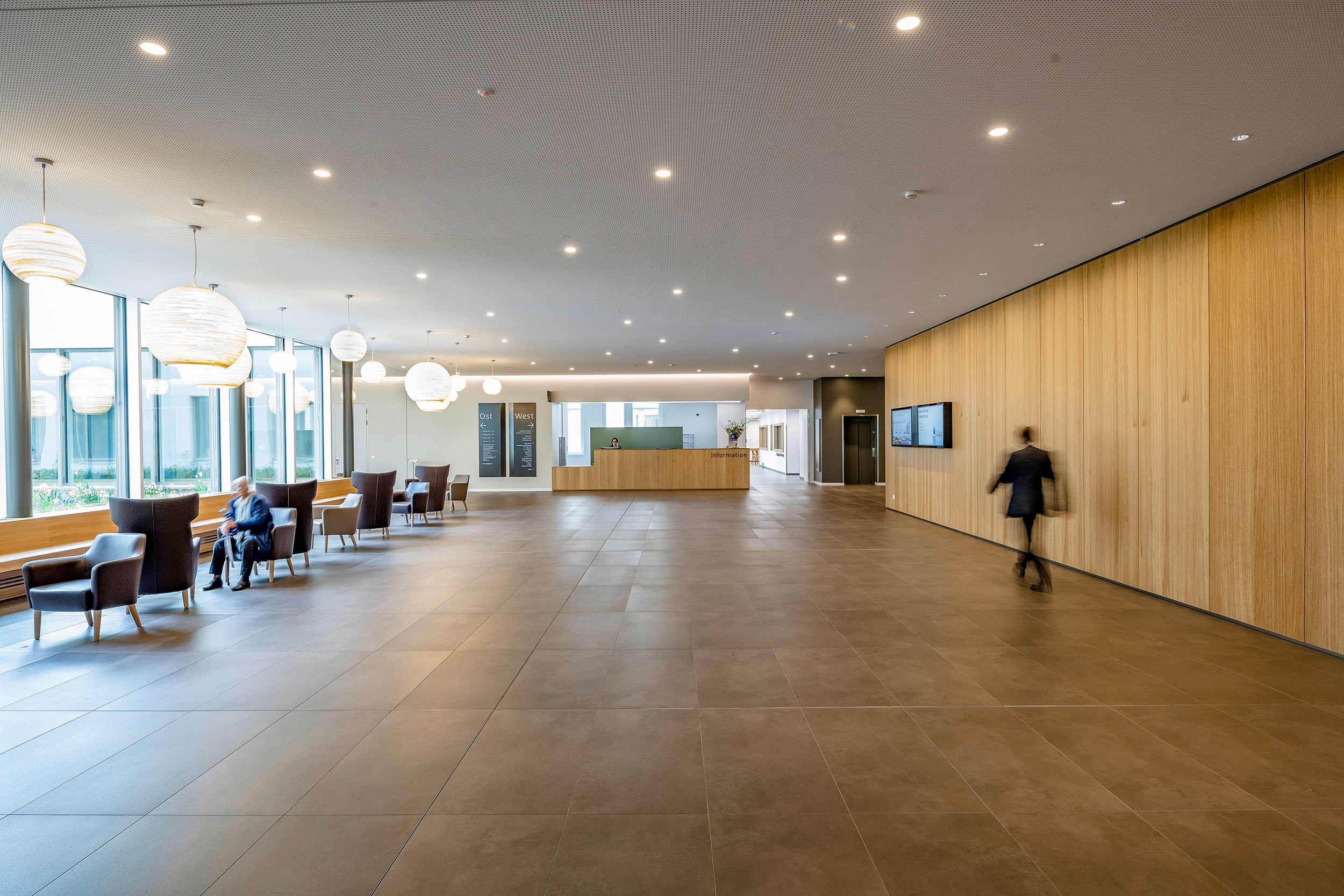 Felix Platter Hospital — Basel, Switzerland: lighting design view 3 of 9, by Lichtvision