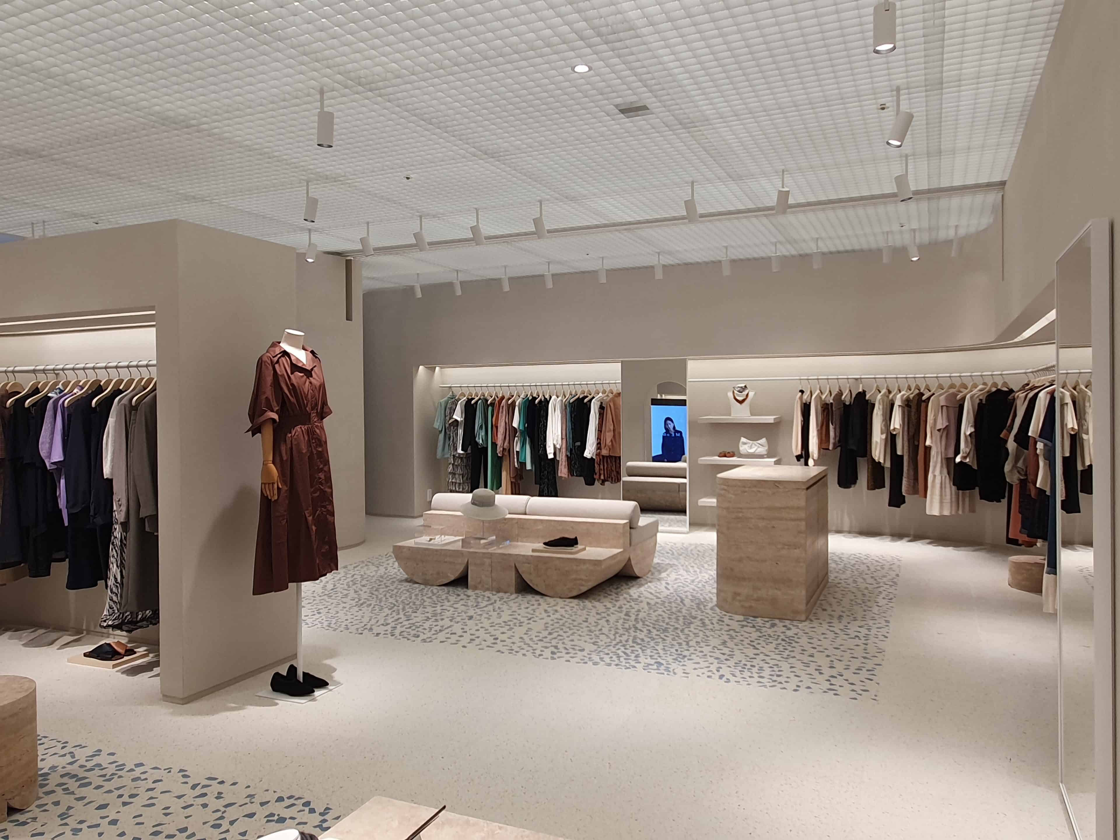 Time Handsome Store — Seoul, South Korea: lighting design view 8 of 11, by Lichtvision