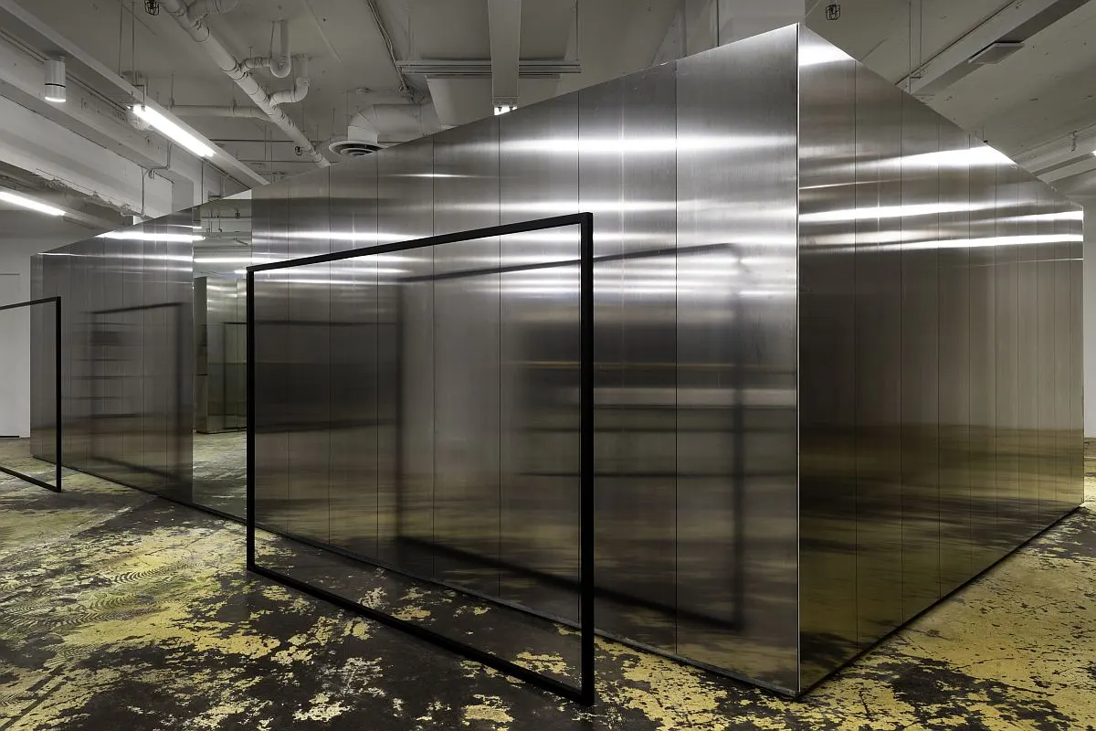 Leisure Centre Concept Store — Vancouver, Canada: architectural lighting design by Lichtvision (architecture by Casper Mueller Kneer Architects)