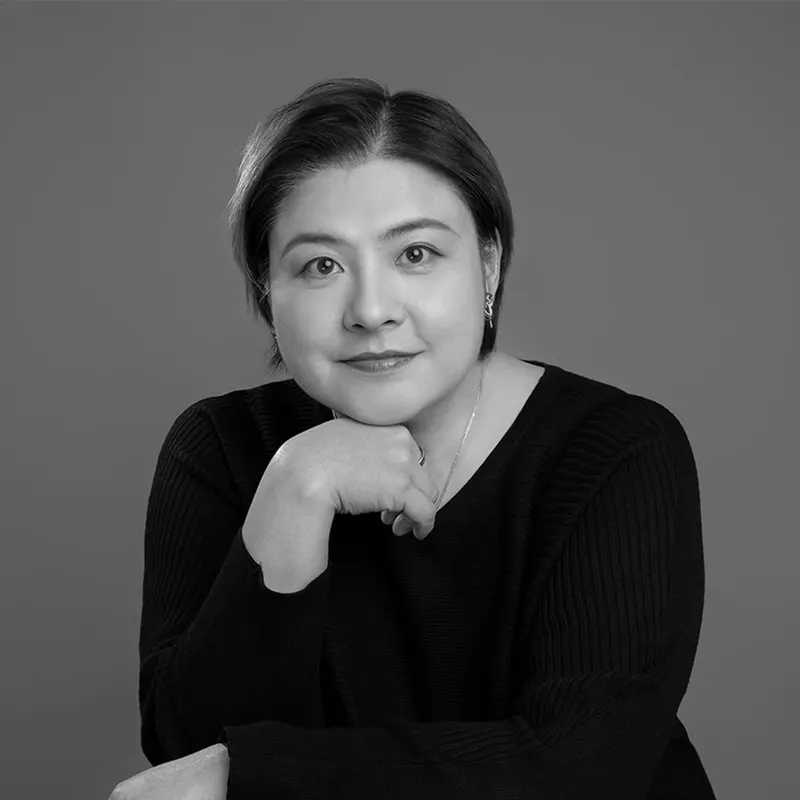 Portrait of Irene Chan, Administration Manager at Lichtvision