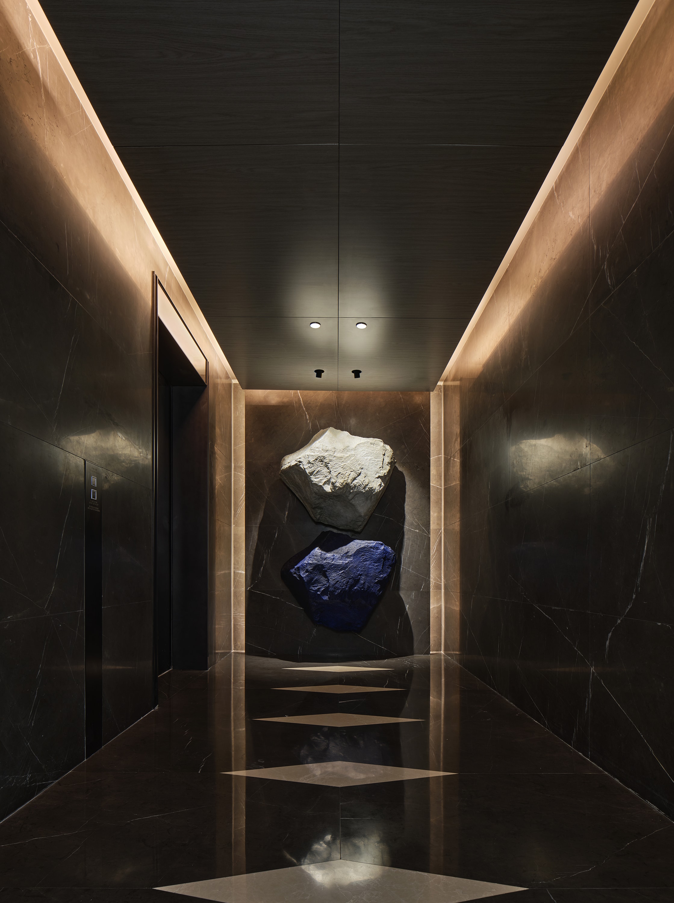 Tiffany House, Macau — Macau, China: lighting design view 6 of 9, by Lichtvision