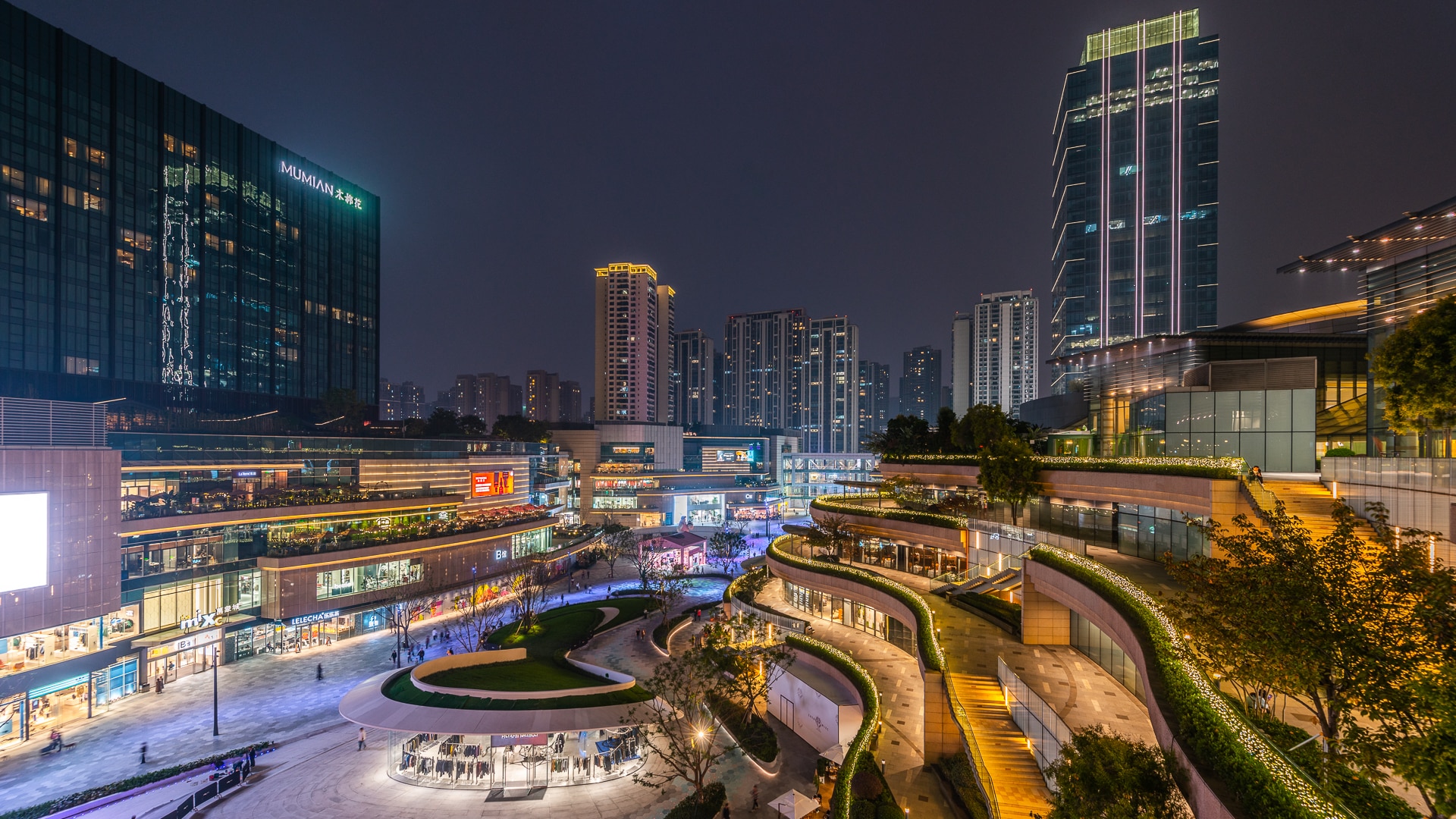 The MixC Chengdu Central Square — China: lighting design view 5 of 9, by Lichtvision