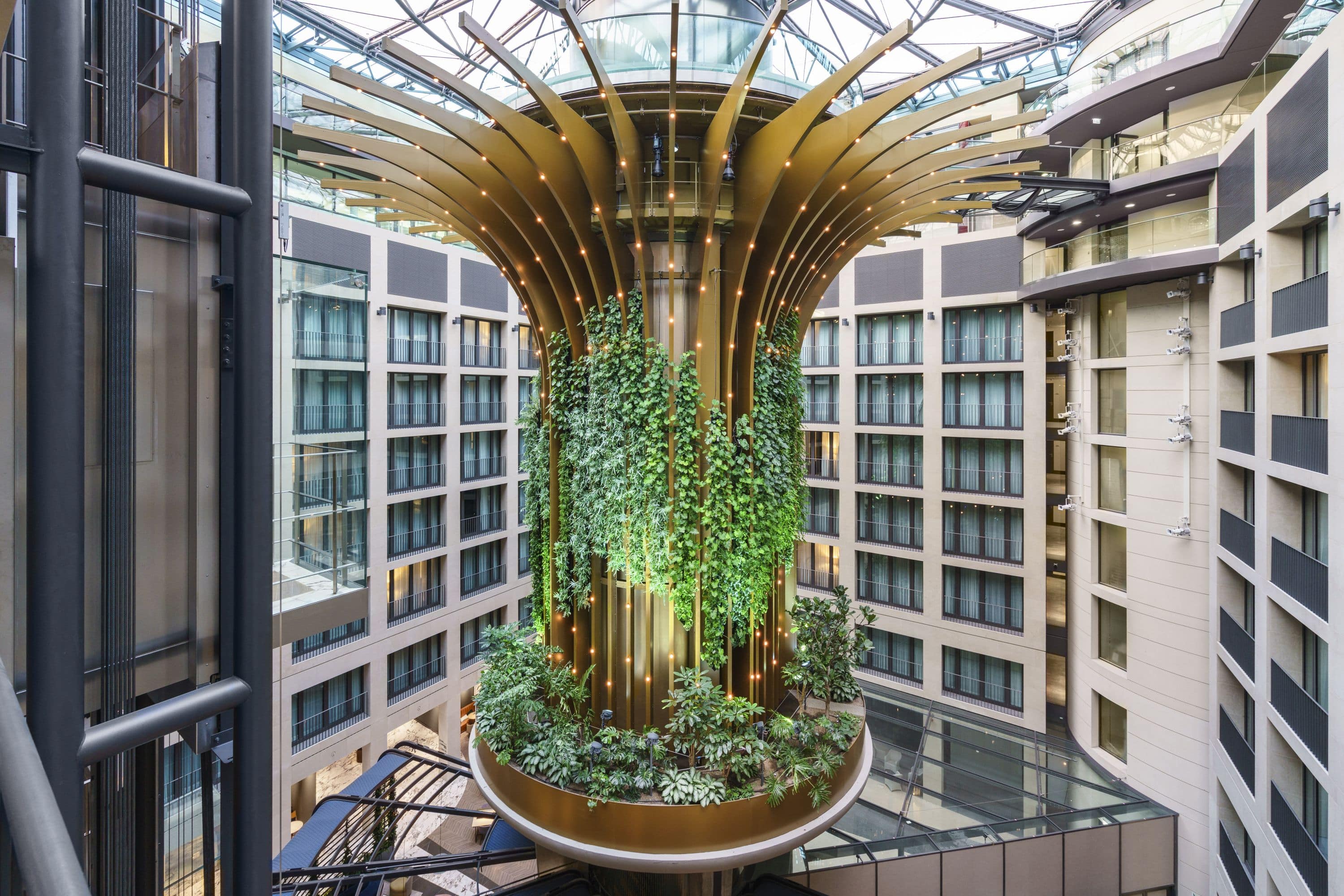 The Living Tree at the Radisson — Germany: lighting design view 2 of 6, by Lichtvision